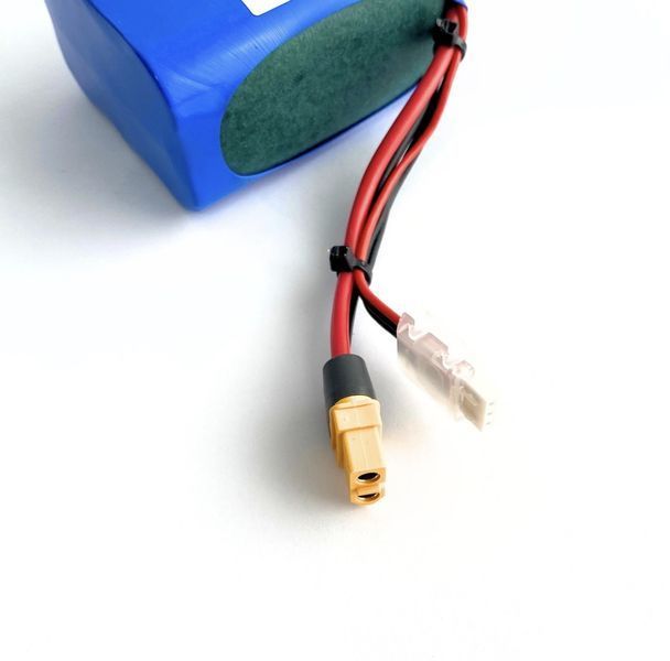 Високострумовий акумулятор для коропового кораблика Фантом 8.4 В, 2S, 12000 mAh 1364238899 фото